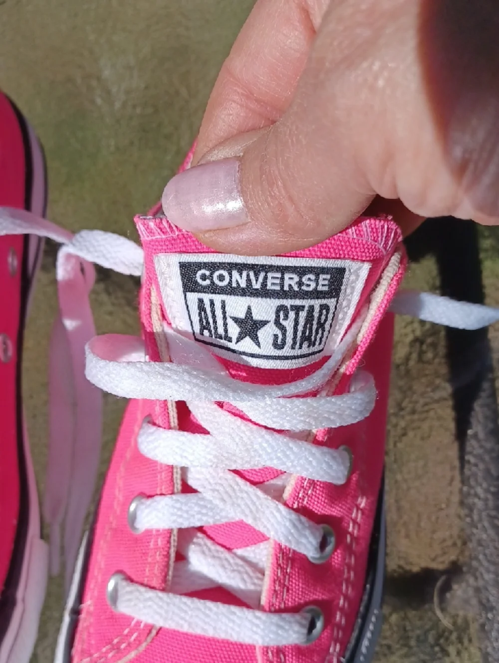Converse Hot Pink Low Laced All Star Sneakers Girls-13 Like New!